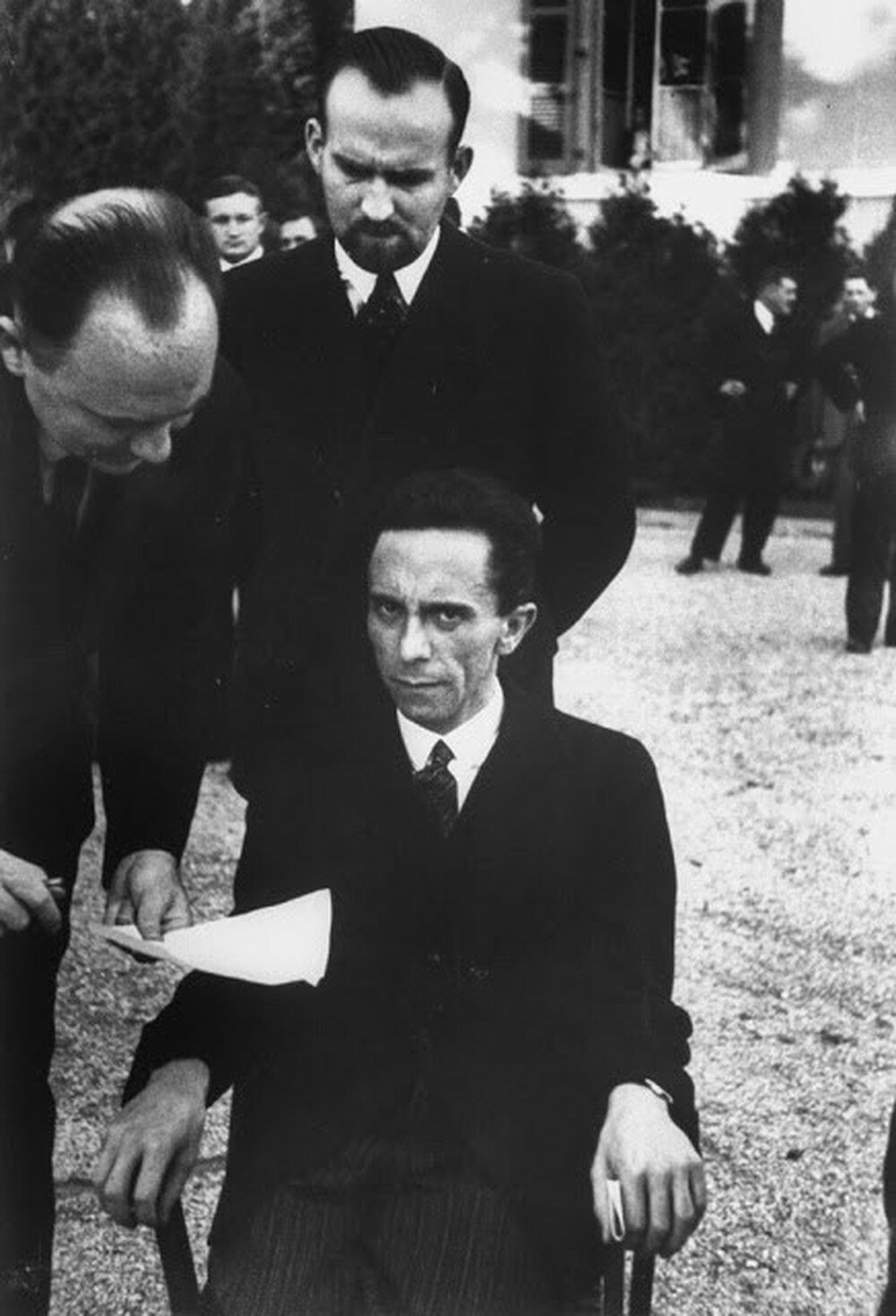 Eyes of Hate, Geneva,1933. Hitler’s Minister of Propaganda Joseph Goebbels glowers at photographer Alfred Eisenstaedt in the garden of the Carlton Hotel during a League of Nations conference. © Alfred Eisenstaedt/Magnum Photos